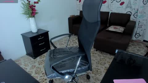 Snapshot of sweetfabianaxl chatting on 17, 12, 2024 Fabiana online show from 17, 12, 2024