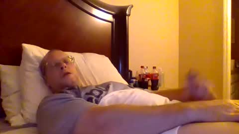 sweetg233 online show from 5, 2, 2025