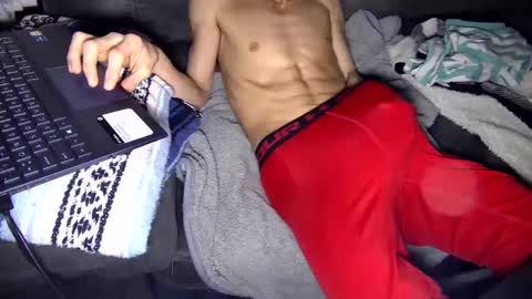 Snapshot of sweetgesus chatting on 18, 12, 2024 sweetgesus online show from 18, 12, 2024