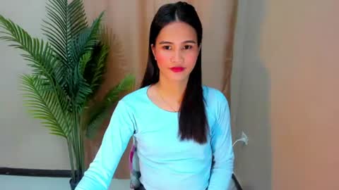 Snapshot of sweetgirl_latina143 chatting on 30, 9, 2025 sweetgirl_latina143 online show from 30, 9, 2025