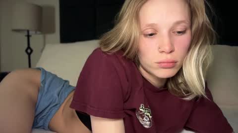 Snapshot of sweetgracee chatting on 26, 1, 2025 sweetgracee online show from 26, 1, 2025
