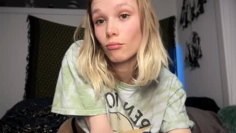 Snapshot of sweetgracee chatting on 6, 2, 2025 sweetgracee online show from 6, 2, 2025