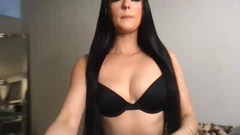 Gracie  online show from 21, 11, 2025