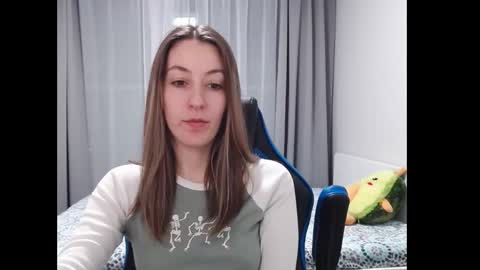 Snapshot of sweetheart_77 chatting on 13, 12, 2024 Emma online show from 13, 12, 2024