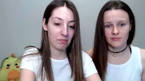 Snapshot of sweetheart_77 chatting on 21, 1, 2025 Emma online show from 21, 1, 2025