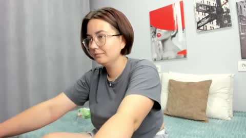 Snapshot of sweetie_rozzy chatting on 26, 6, 2026 ROZZY online show from 26, 6, 2026