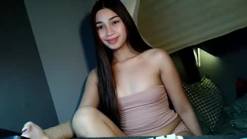 Snapshot of sweetiecum_tina chatting on 18, 4, 2026 sweetiecum_tina online show from 18, 4, 2026