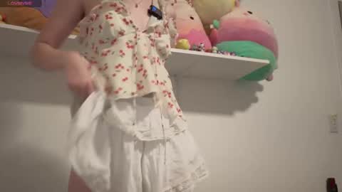 Sweetiek1tty online show from 14, 10, 2025