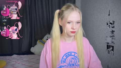 sweetie Lisa3 online show from 7, 2, 2025