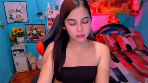 Nicole online show from 13, 12, 2024