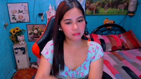 Nicole online show from 15, 1, 2025