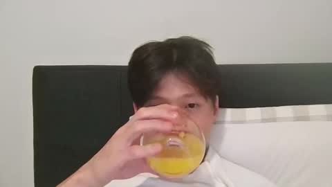 sweetiepuppy421 online show from 6, 3, 2026