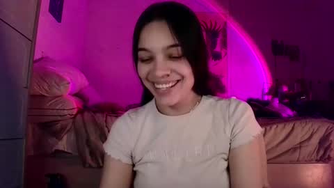 Snapshot of sweetieslikebutter chatting on 18, 12, 2024 Blu Sweets online show from 18, 12, 2024