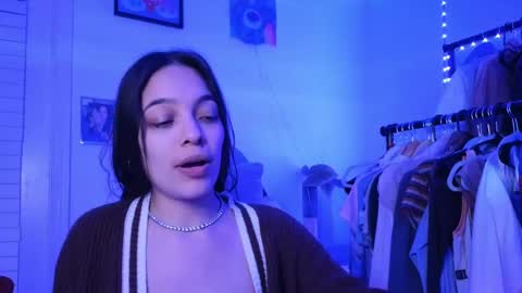 Snapshot of sweetieslikebutter chatting on 2, 10, 2025 Blu Sweets online show from 2, 10, 2025