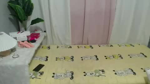 -TheGirlnamedJULIA- online show from 17, 10, 2025
