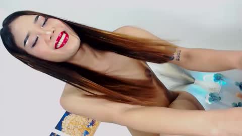 Snapshot of sweetkylecum chatting on 3, 11, 2025 sweetkylecum online show from 3, 11, 2025