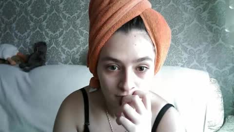 sweetliaison online show from 30, 10, 2025