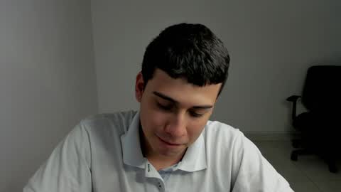 Snapshot of sweetlian_04 chatting on 15, 1, 2025 Lian online show from 15, 1, 2025