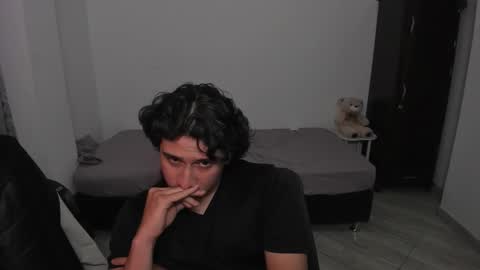 Snapshot of sweetlian_04 chatting on 3, 2, 2026 Lian online show from 3, 2, 2026