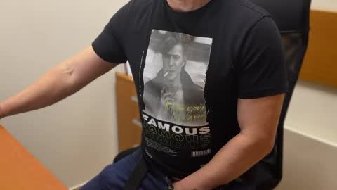 Snapshot of sweetlovedue chatting on 13, 4, 2026 Sebastian online show from 13, 4, 2026