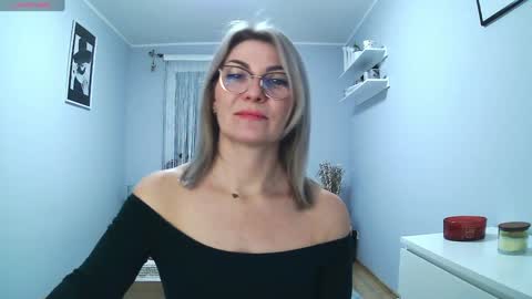 Snapshot of sweetmarthaaa chatting on 27, 1, 2025 sweetmarthaaa online show from 27, 1, 2025