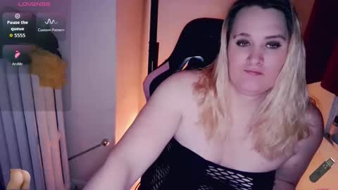 Snapshot of sweetmorgan90 chatting on 4, 5, 2026 SweetMorgan online show from 4, 5, 2026