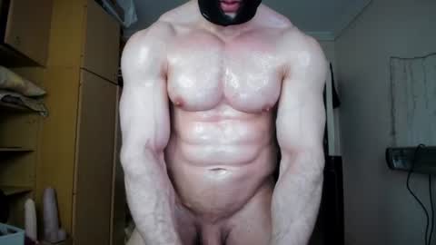 Snapshot of sweetmuscles_boy chatting on 28, 6, 2026 Lorenzo online show from 28, 6, 2026