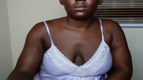 sweetnectarx online show from 9, 3, 2025