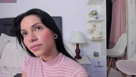 sweetnicky1 online show from 5, 3, 2026