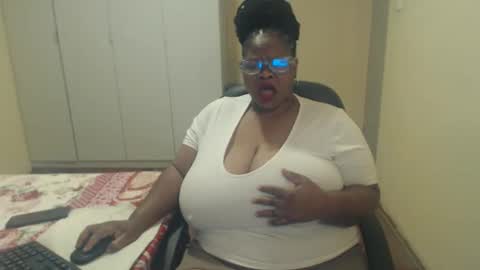 Snapshot of sweetnoziexxx chatting on 29, 1, 2025 sweetnoziexxx online show from 29, 1, 2025