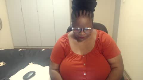 Snapshot of sweetnoziexxx chatting on 17, 2, 2025 sweetnoziexxx online show from 17, 2, 2025