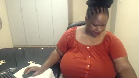 Snapshot of sweetnoziexxx chatting on 17, 2, 2025 sweetnoziexxx online show from 17, 2, 2025