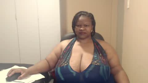 Snapshot of sweetnoziexxx chatting on 14, 10, 2025 sweetnoziexxx online show from 14, 10, 2025