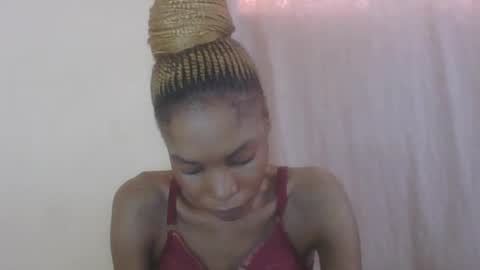 ESTHER online show from 17, 7, 2026