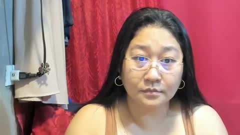 Snapshot of sweetpilipina88 chatting on 13, 5, 2026 MIA online show from 13, 5, 2026
