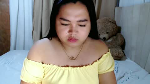Snapshot of sweetprincess_athena chatting on 21, 6, 2026 Princess Ella online show from 21, 6, 2026