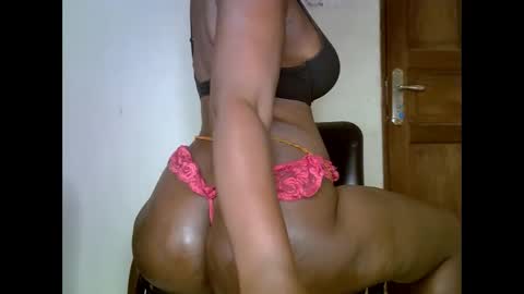 Snapshot of sweetrenne chatting on 24, 2, 2025 sweetrenne online show from 24, 2, 2025