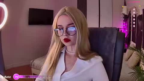 Snapshot of sweetriso chatting on 13, 6, 2026 Alice online show from 13, 6, 2026