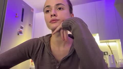 sweetsatalana online show from 12, 1, 2026