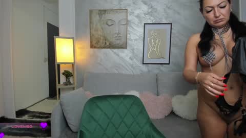 Snapshot of sweetsexangel chatting on 12, 9, 2025 Goddess Allysse online show from 12, 9, 2025