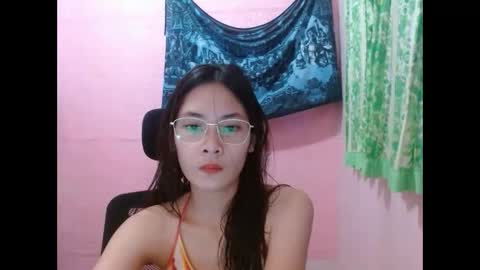 Snapshot of sweetsexygirl20 chatting on 5, 5, 2026 Mia online show from 5, 5, 2026
