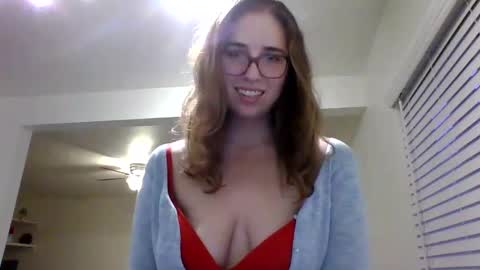 Snapshot of sweetsocalgirl chatting on 22, 2, 2025 sweetsocalgirl online show from 22, 2, 2025