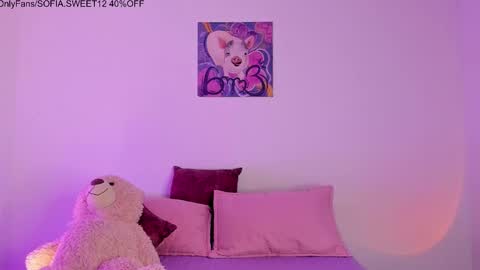 Sofia sweet online show from 4, 3, 2026