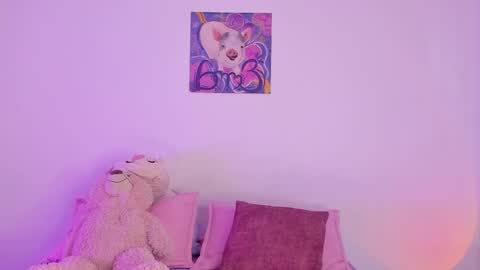 Sofia sweet online show from 12, 4, 2026