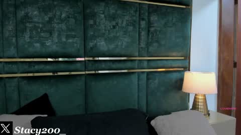 sweetstacy_ online show from 8, 6, 2026