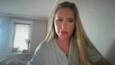 Snapshot of sweetsxgirlsx chatting on 29, 7, 2026 SweetsxGirlsx online show from 29, 7, 2026