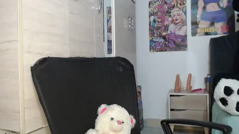 sweett_candy1 online show from 5, 11, 2025