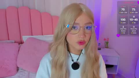 sweett_fire online show from 11, 5, 2026