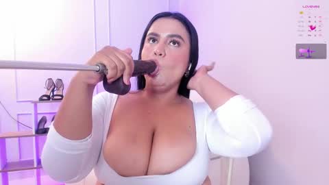    1430 - 22-00 online show from 24, 10, 2025