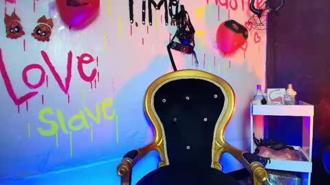 Snapshot of sweett_pleasure chatting on 28, 10, 2025 Sweett pleasure online show from 28, 10, 2025